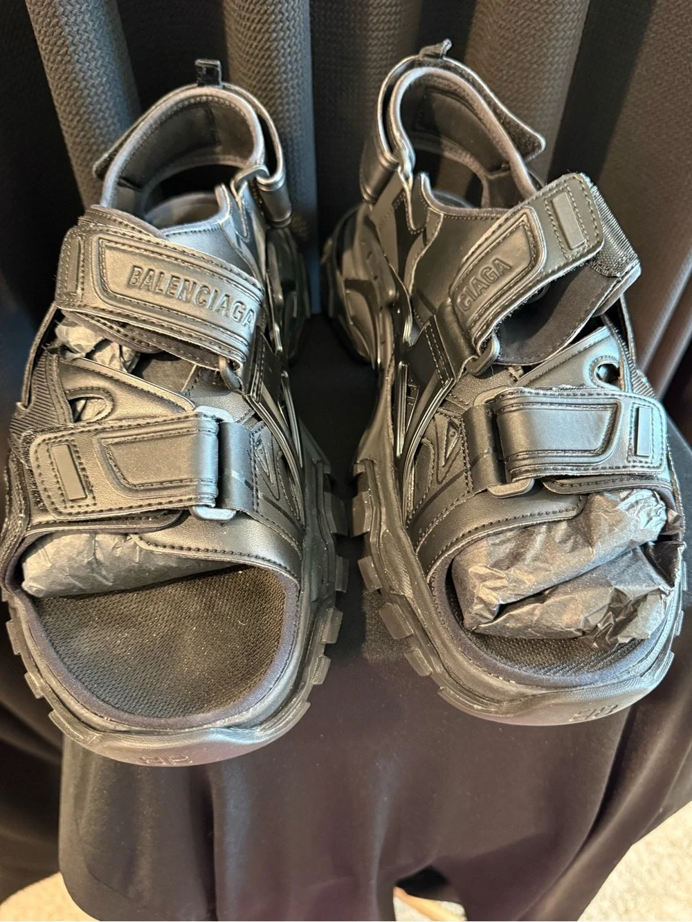 Balenciaga Kids Black Chunky Sport Sandals with Hook-and-Loop Straps